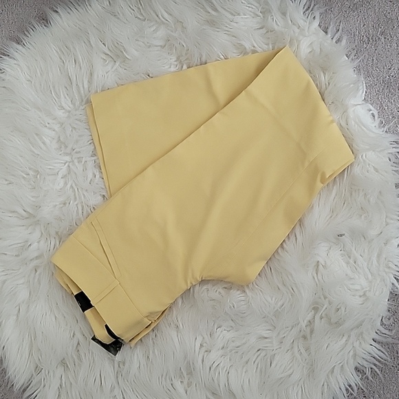 The Limted Exact Stretch Classic Flare Pants - Picture 2 of 12